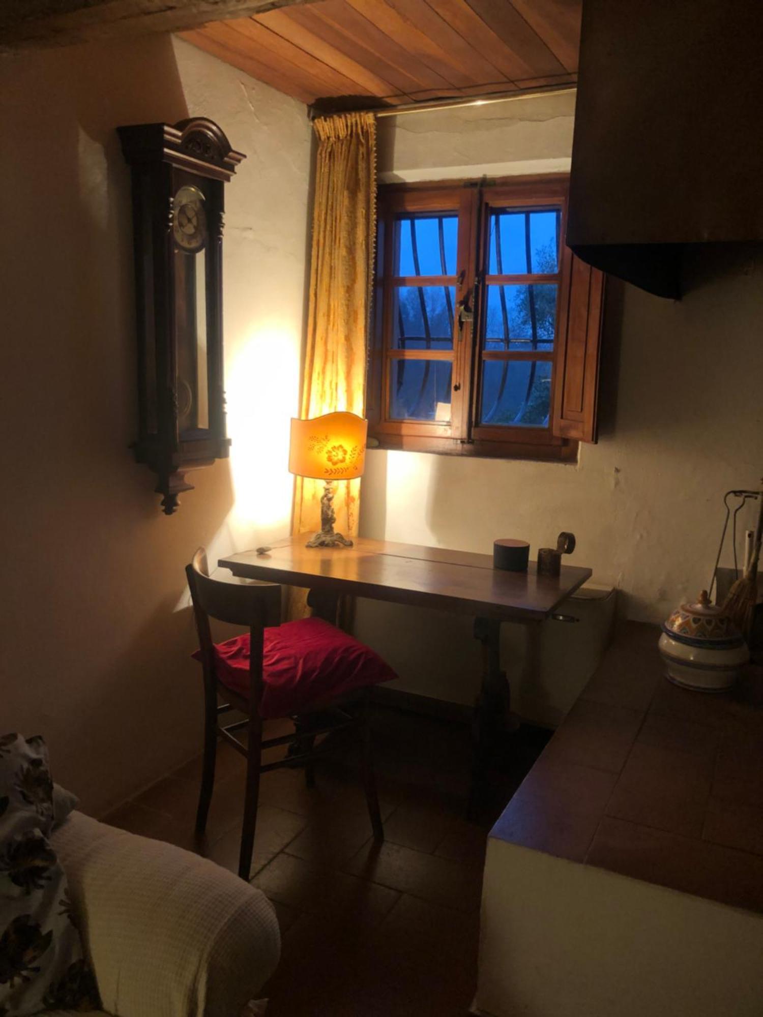 Willa La Casa Nel Bosco Lari Zewnętrze zdjęcie